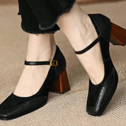 Damen Pumps mit Blockabsatz und Riemchen – Elegante Pumps mit eckiger Zehenpartie