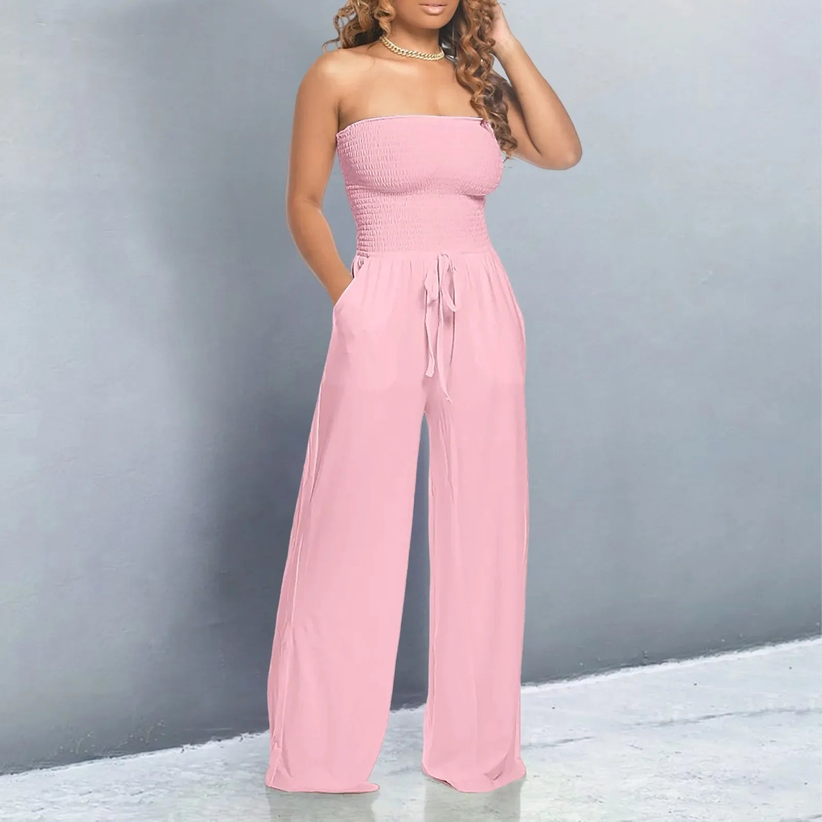 Damen Jumpsuit trägerlos mit weiten Beinen