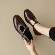 Damen Mary Jane Halbschuhe mit T-Bar-Riemen und Brogue-Perforation