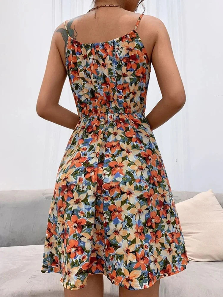 Damen Sommerkleid mit Trägern – leichtes Blumenprint-Minikleid