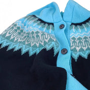 Damen Cardigan mit Kapuze – warmer Strickjacke mit Knöpfen und Taschen, lockerer Schnitt