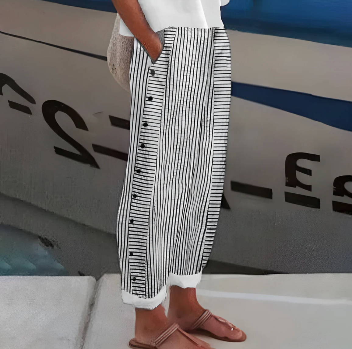 Damen Streifenhose mit elastischem Bund und Knöpfen