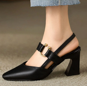 Damen Pumps mit niedrigem Absatz und Riemchen – elegant, komfortabel, stabil
