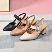 Damen Pumps mit niedrigem Absatz und Riemchen – elegant, komfortabel, stabil