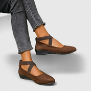 Damen Ballerinas mit Keilabsatz und elastischen Riemchen