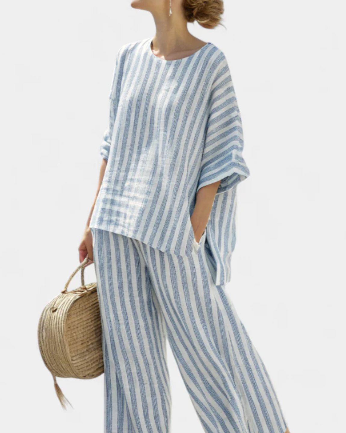 Damen Sommeranzug mit Streifen – lockere Bluse und weite Hose im Set