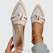 Damen Loafer mit Spitzkappe und Zierknoten – leichte Slipper