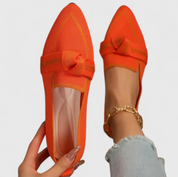 Damen Loafer mit Spitzkappe und Zierknoten – leichte Slipper