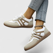 Damen Retro Sneaker mit Schnürung – bequeme Freizeitschuhe mit Gummisohle