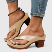 Damen Plateau-Sandalen mit Blockabsatz – Elegante Zehentrenner für den Sommer