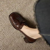 Damen Loafer mit Blockabsatz und Fransen – Elegante Slipper