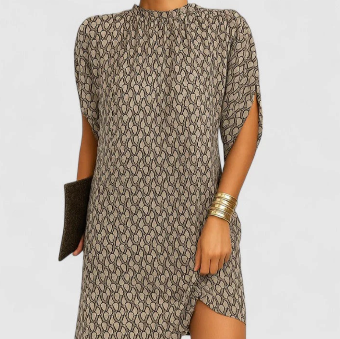 Damen Midikleid mit Halbrollkragen – Lässig-elegantes Kleid mit asymmetrischem Saum