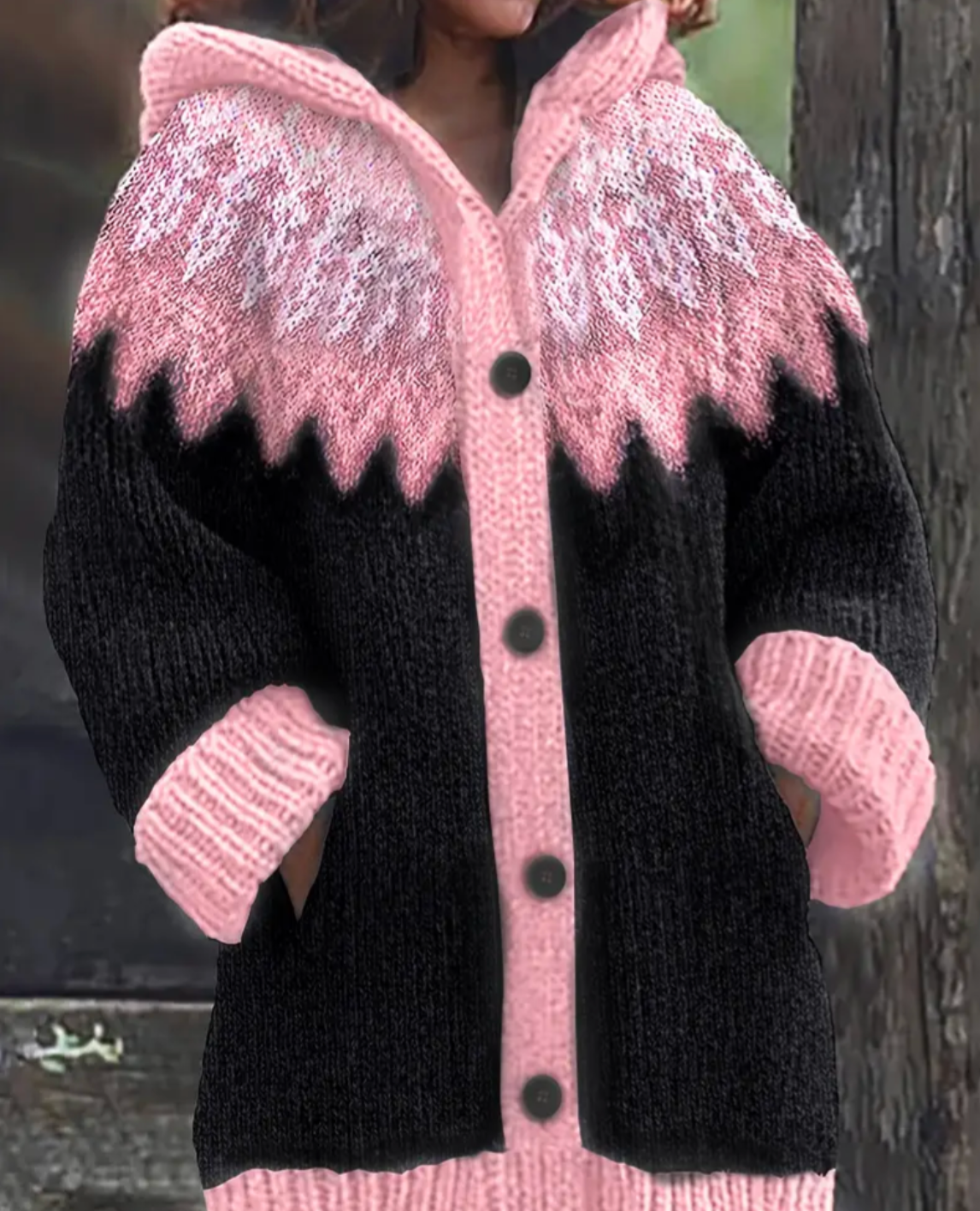 Damen Cardigan mit Kapuze – warmer Strickjacke mit Knöpfen und Taschen, lockerer Schnitt