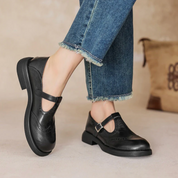 Damen Mary-Jane-Halbschuhe mit T-Bar-Riemen und Brogue-Verzierung