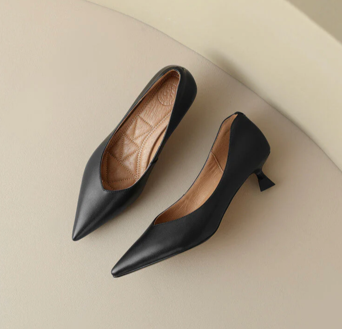 Damen Spitzschuh-Pumps mit niedrigem Absatz
