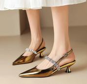 Damen Slingback-Pumps mit Strasssteinen – Elegante Spitzzehn-Schuhe