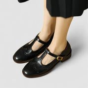 Damen Mary Jane Halbschuhe mit T-Bar-Riemen – elegante Schuhe mit Brogue-Perforationen und niedrigem Absatz