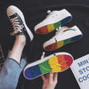 Regenbogen-Turnschuhe